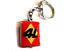 porte clés automobile RENAULT 4  R4  4L garages concessions régie années 60