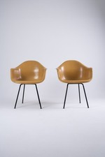 Eames ( 2 ) DAX – Herman Miller / Vitra – 1970s – LIGHT OCHRE – Rare Fiberglass