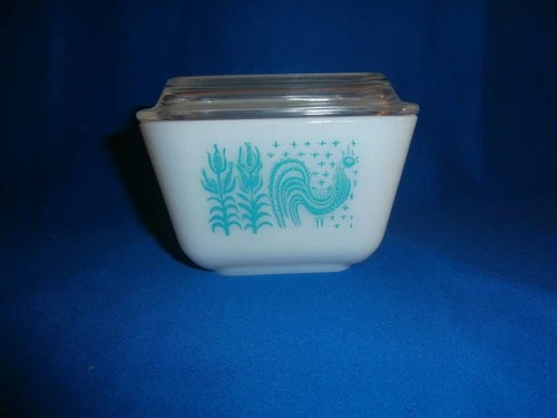 Pyrex Amish Butterprint Turquoise Refrigerator Dish W/ Lid 0501 Small Vintage