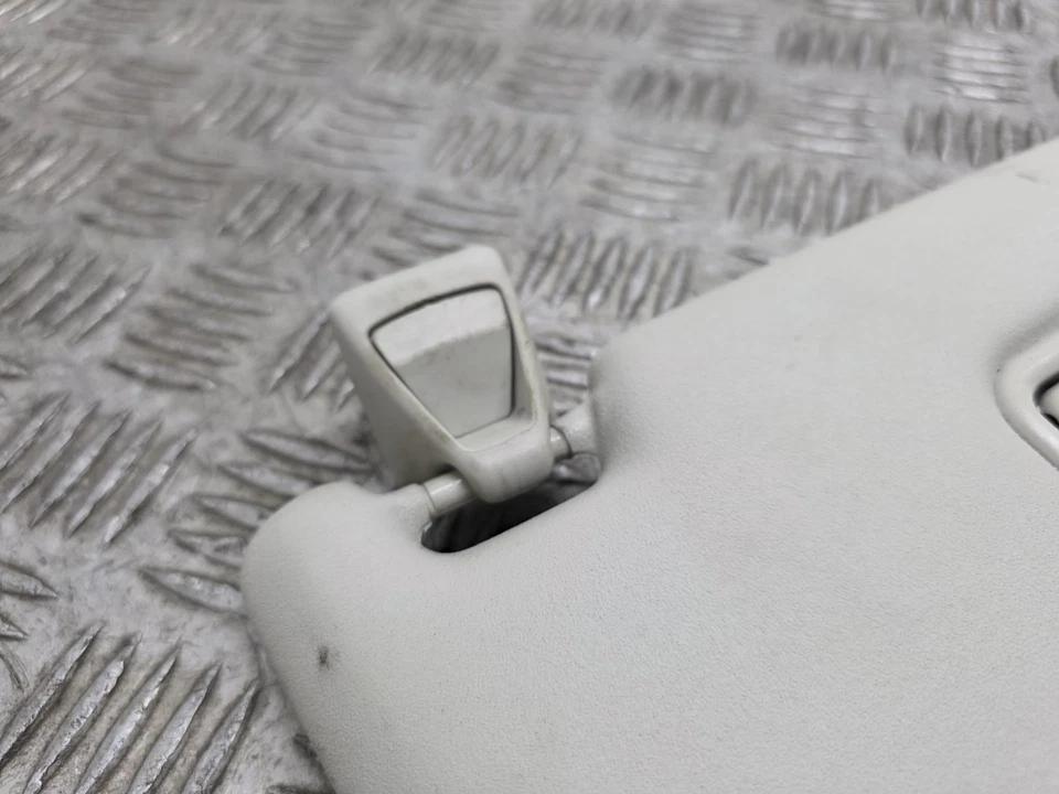 Parasol Volvo C30 Mk1 D R-design 3 puertas escotilla 2009-2010 (o/s) Foto 4 de 4