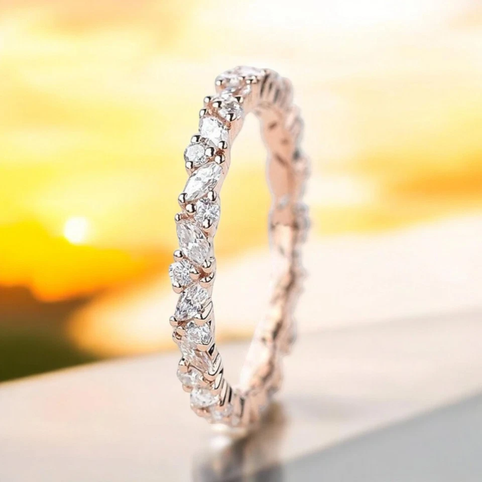 Винтажное круглое обручальное кольцо маркиза из муассанита с пластиной из розового золота 14 карат с вечностью - Изображение 2 из 3