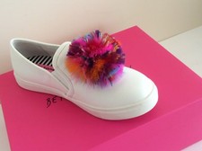 Betsy Johnson White Trixy Multicolor Feathers Fashion Sneakers Size 7.5  1 