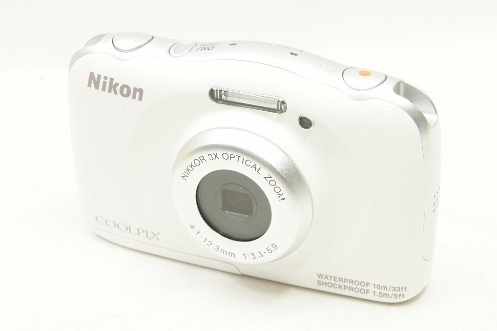 ニコン　coolpix s33 Amazon.com : Nikon COOLPIX S33 Waterproof Digital Camera