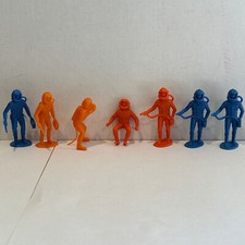 Vintage MPC 1960's Spacemen Astronaut Blue  Orange 2" Lot of 7