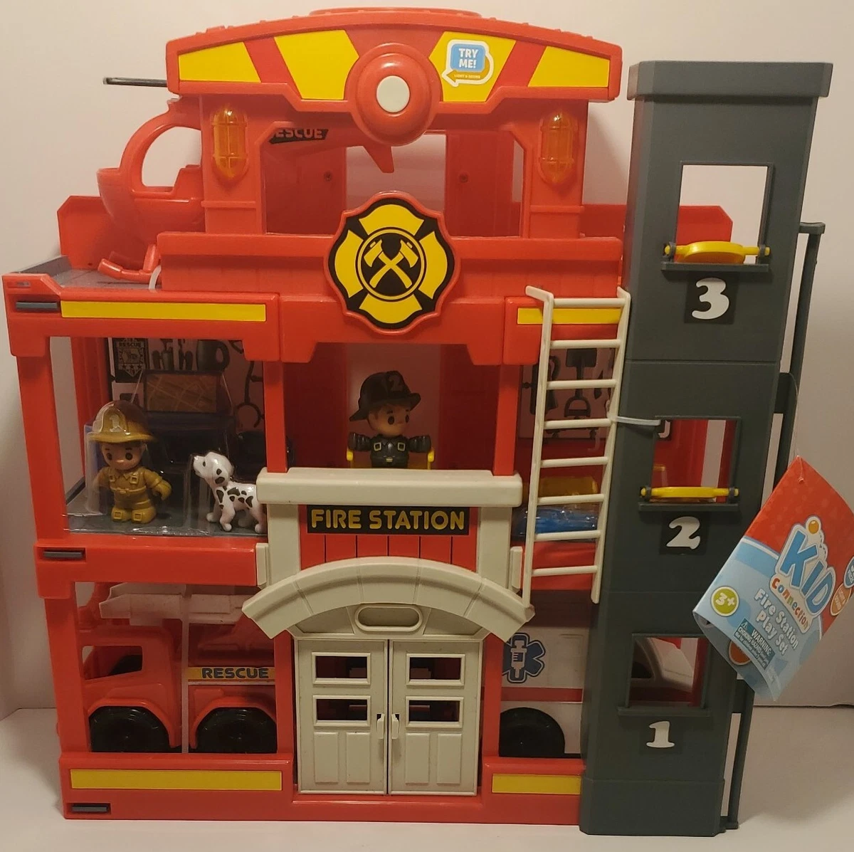 Kid Connection Fire Station Fire Vehicle Playset 31 Pieces Lights Up Siren Sound