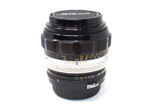 Nikon Nikkor-H Auto 85mm f1.8 Non AI Manual Focus Lens