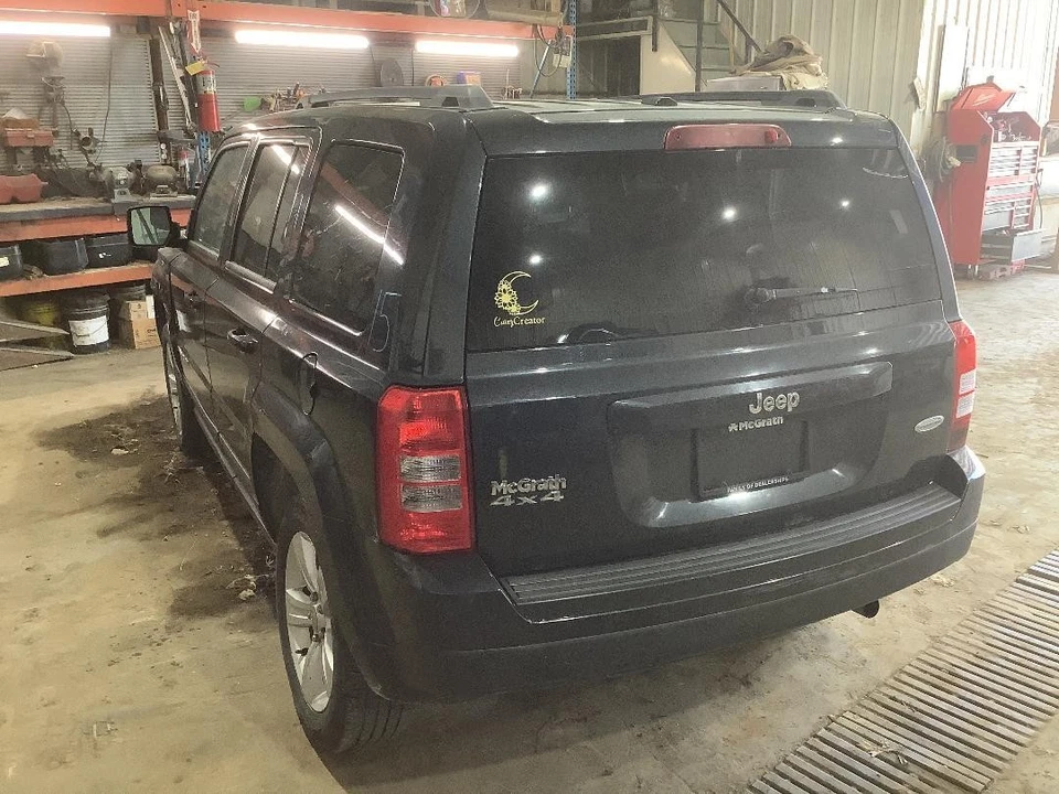 Used Ignition Switch fits: 2015 Jeep Patriot Grade A - Imagem 2 de 4