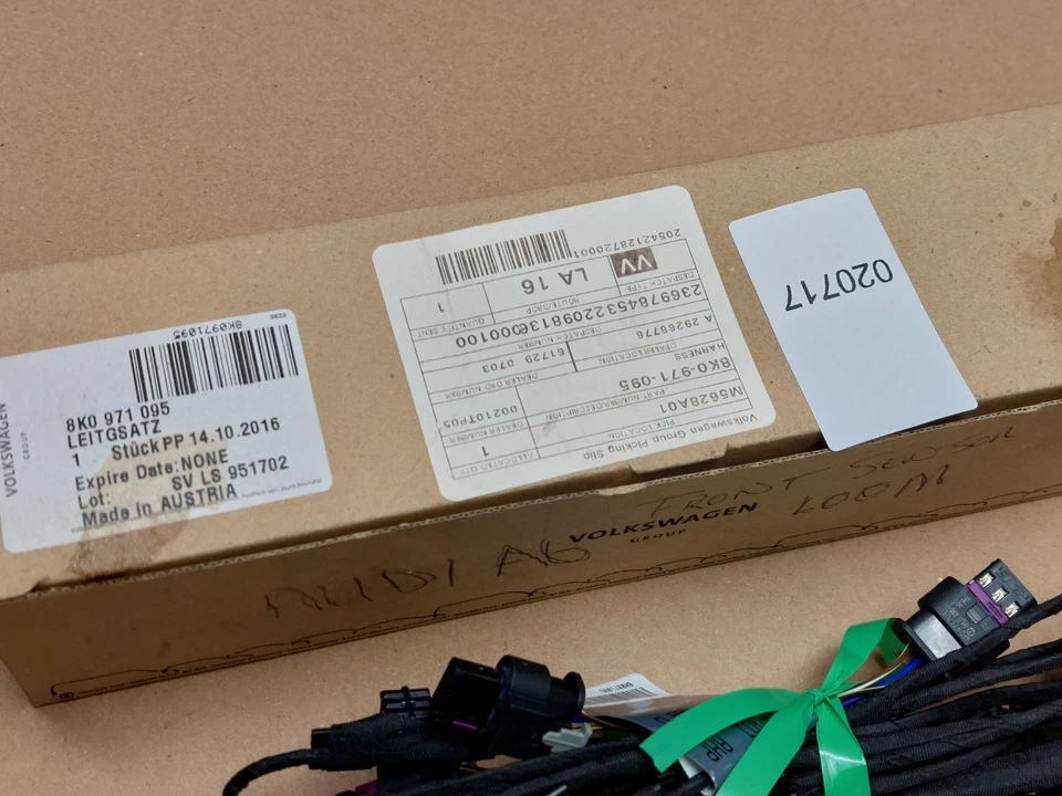 Audi A4 B8 A5 8T Front Parking Aid Wiring Harness 8K0971095F Genuine NEW - Image 4 of 4