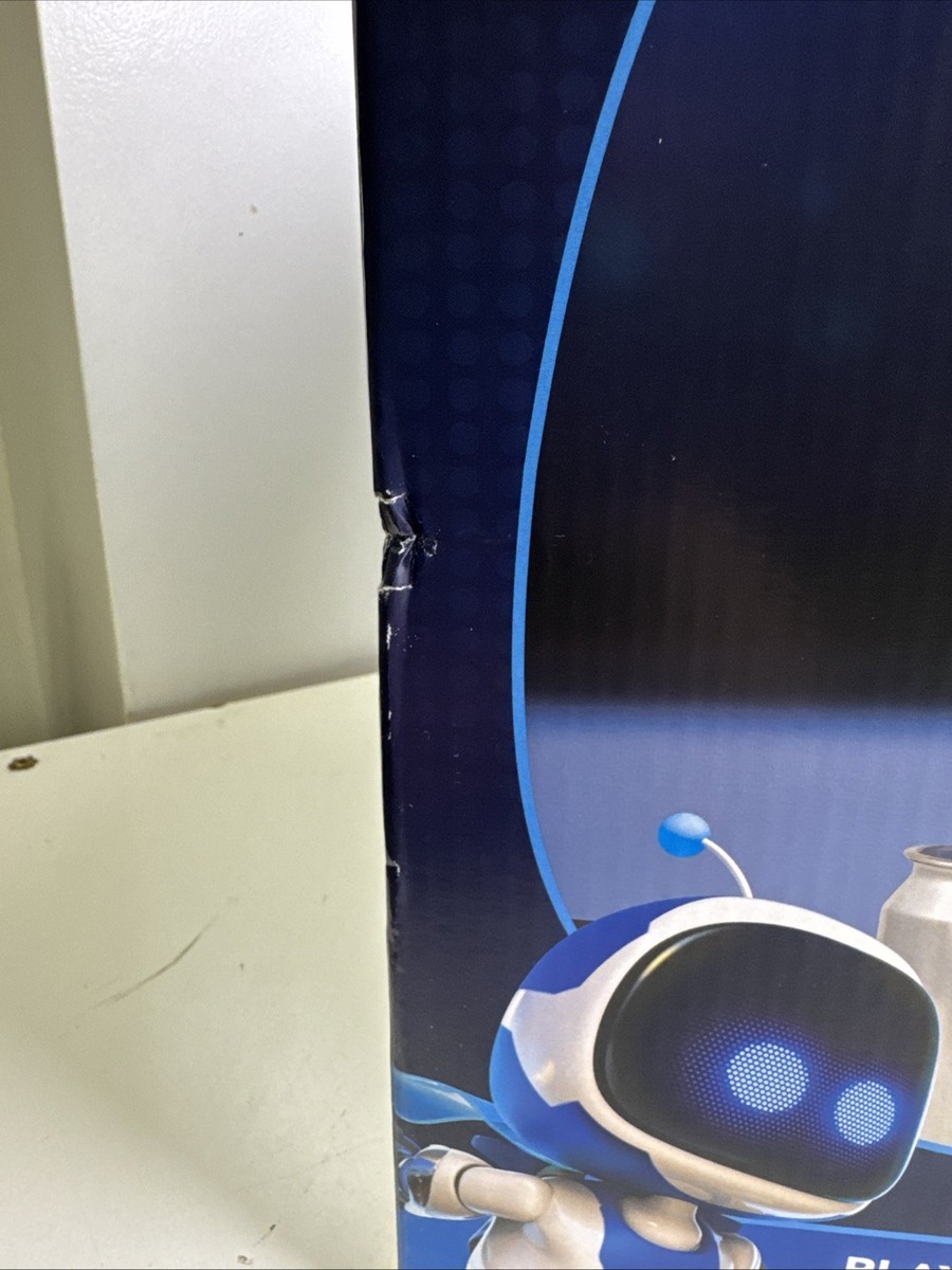 【海外限定/入手困難】ASTRO BOT ミニ冷蔵庫 6缶 未使用 PS5 Astrobot Mini Fridge and Collectors Item - Great For Your Game