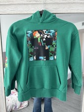 Minecraft children's sweater size 9 -10 years /Color Green graphic print