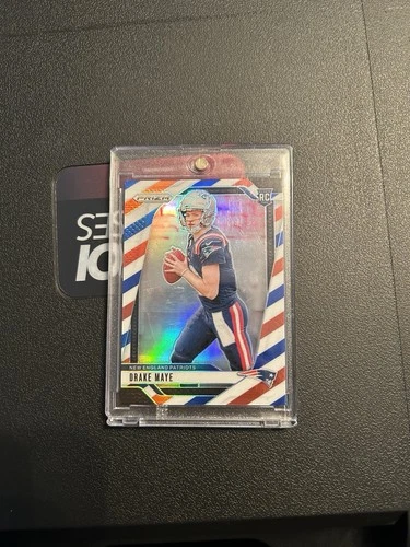 2024 Panini Prizm - Rookies Drake Maye #329 Red White & Blue Prizm (RC)