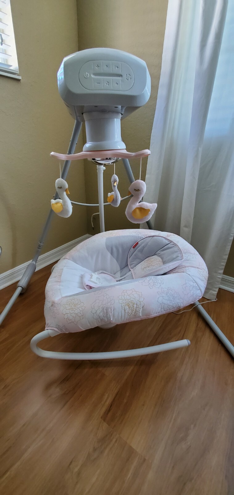 fisher price sweet swan swing