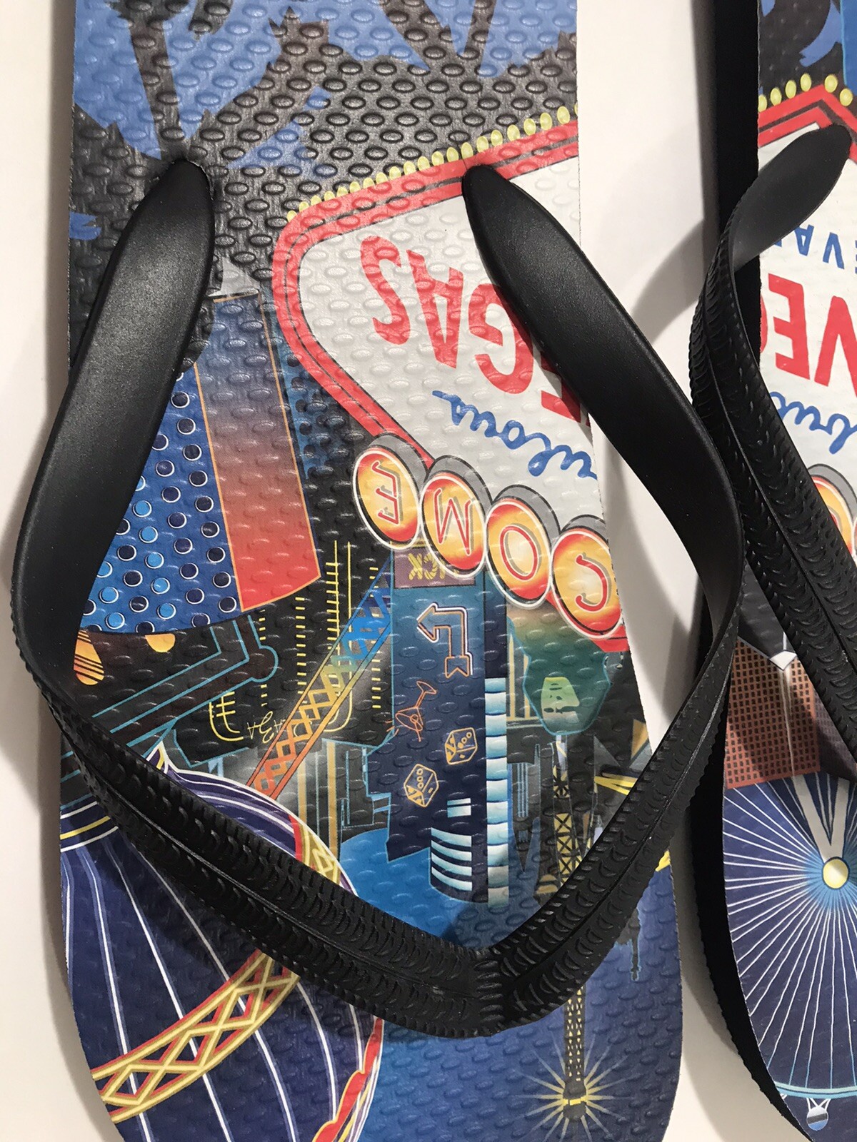 Welcome To Las Vegas Flip Flops Size Large Unisex EUC - Gem
