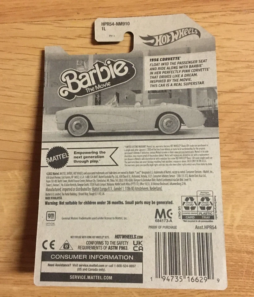 Coche intercambiable de ruedas estilo Super Treasure Hunt Corvette 56 Barbie The Movie Hot Wheels Foto 4 de 4