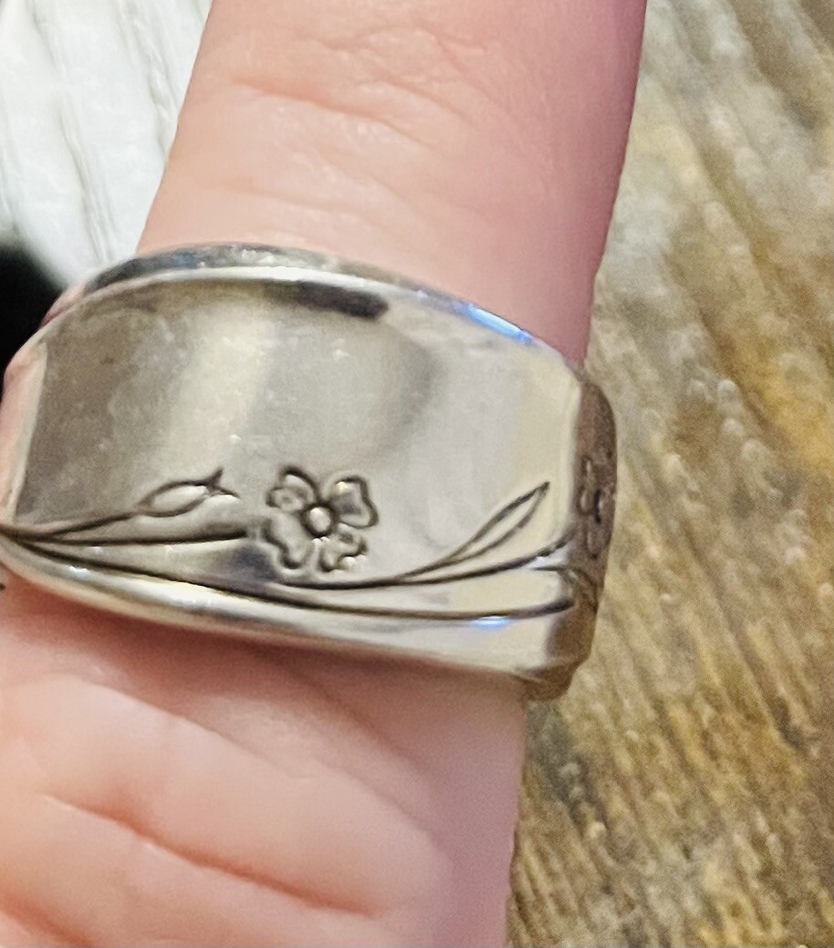 Picture 1 of 4
