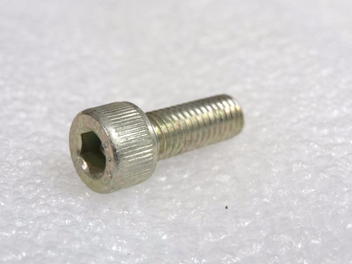 Kawasaki NOS NEW 92002-1334 Socket Bolt 8x22 ZX ZX1100 ZX1000