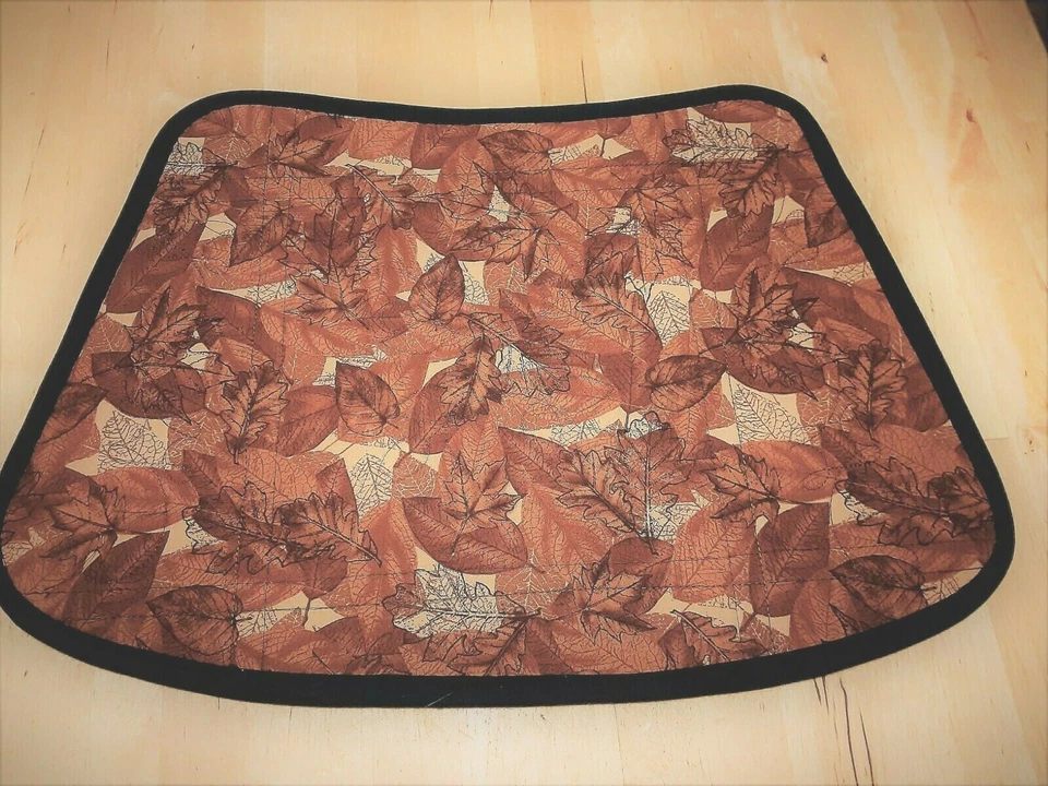 Wedge placemats, Round table design, 100% cotton, ScotchGard available, Handmade - Image 4 of 4