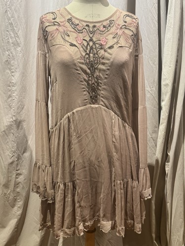 Free People Babydoll-Kleid mit Perlenstickerei Oversize L passt XL +