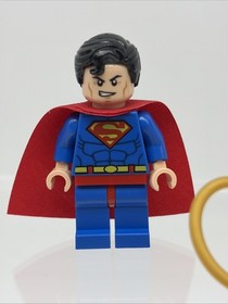 Lego DC comics Minifig lot SUPERMAN & WONDERWOMEN 6862