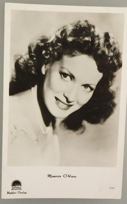 Photo Autograph Card Film Actress Maureen O'Hara (145497)