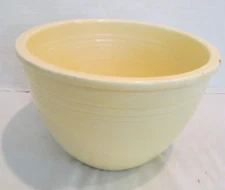 Fiesta  Vintage Ivory Mixing Bowl #4 With Interior Rings 1938-1943 Home Laughlin
