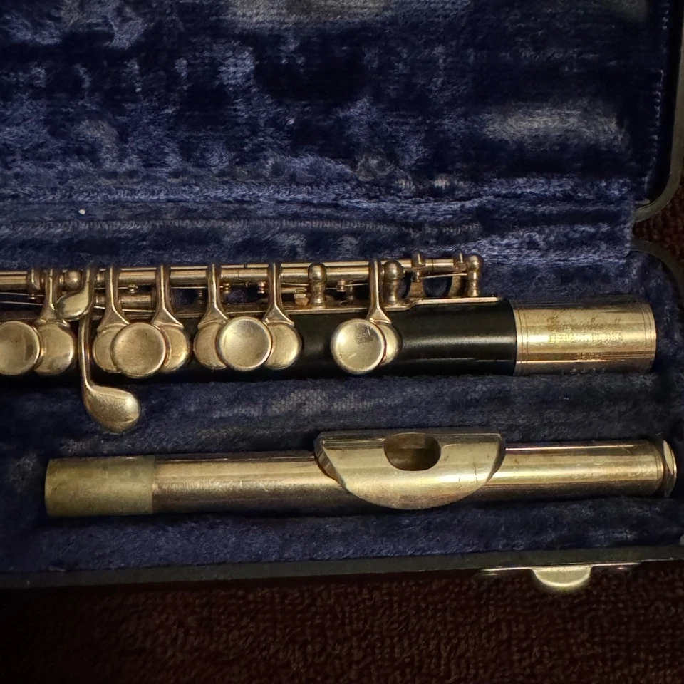 Communhardt Piccolo 4PMH con estuche negro plata Foto 3 de 4