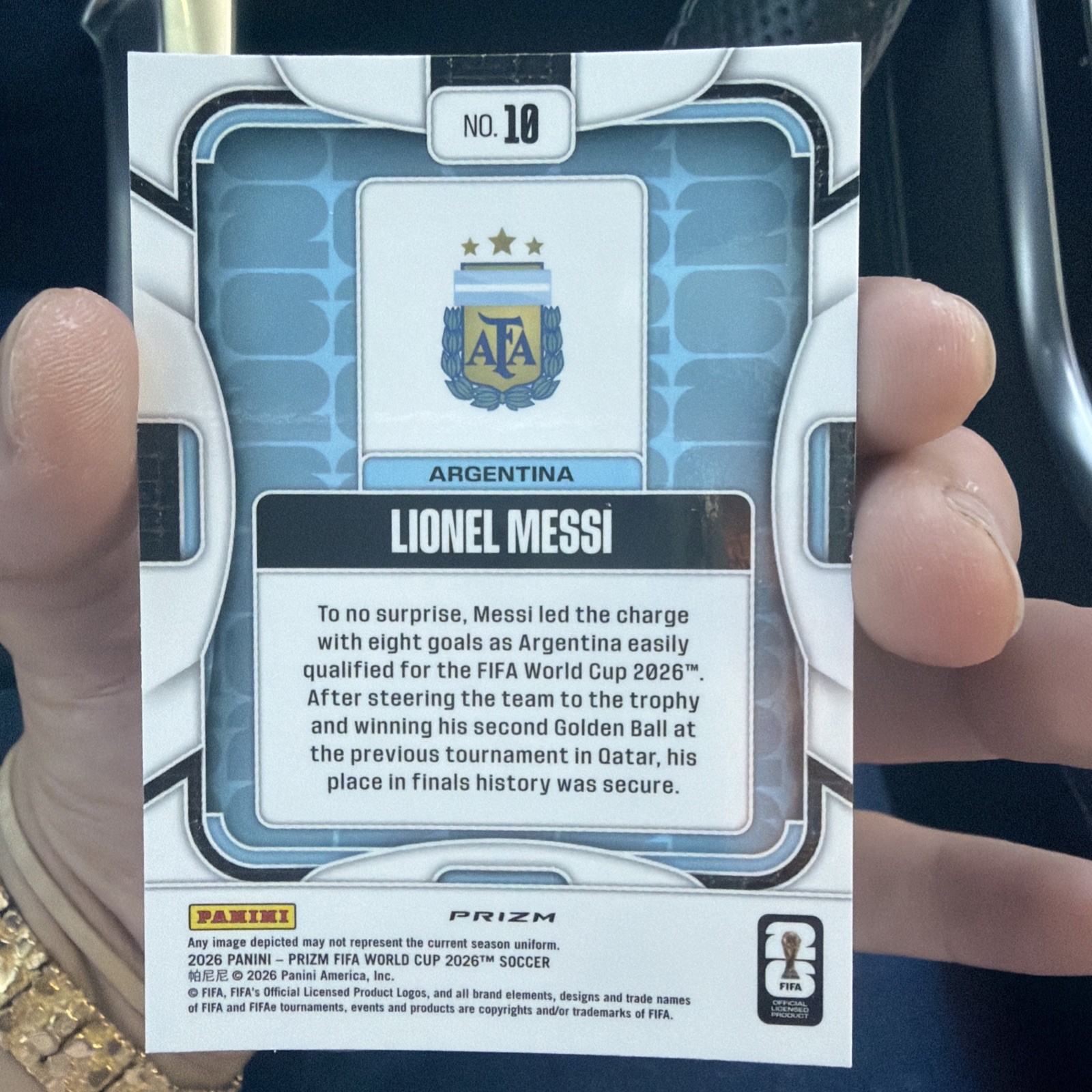 Panini Prizm 2026 World Cup Lionel Messi “Red and Blue Wave” view 2