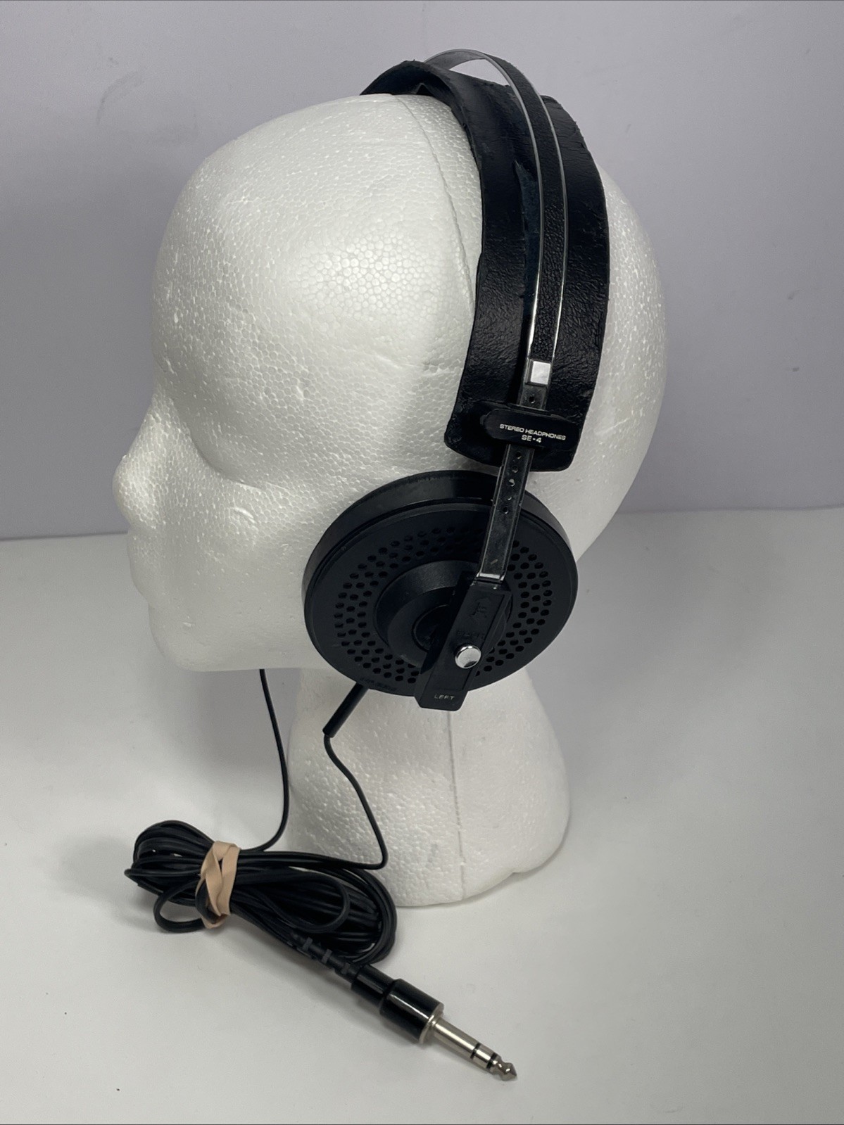 Pioneer SE-4 vintage audio equipment - eBay listing photo 1