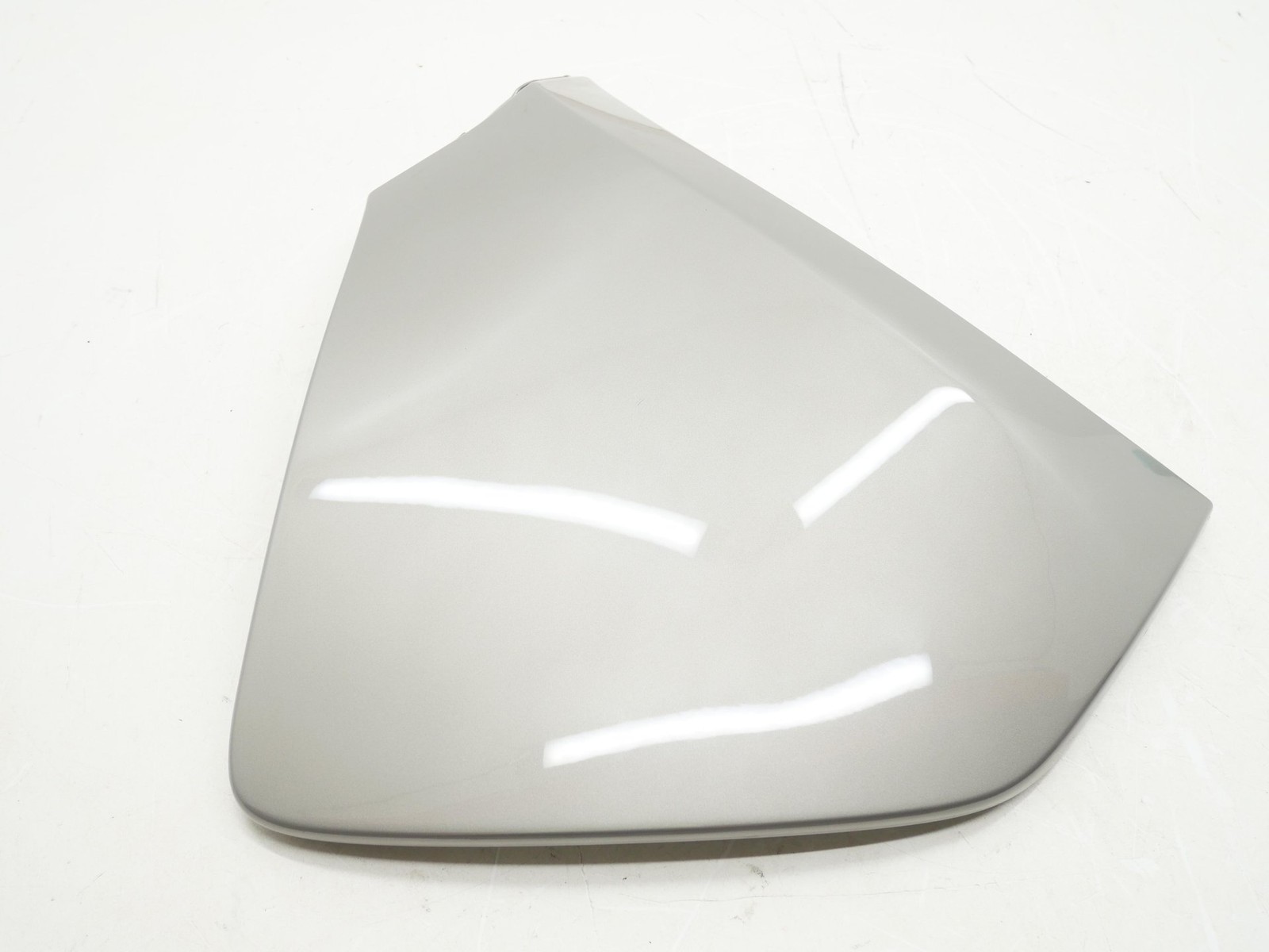 2016-2021 McLaren 570S Right Rear Bumper Cover RH End Piece Silver BSV 13A3730CP