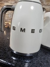SMEG 1.7L 3kw Kettle & 4-slice Toaster Set, Stainless Steel in Cream