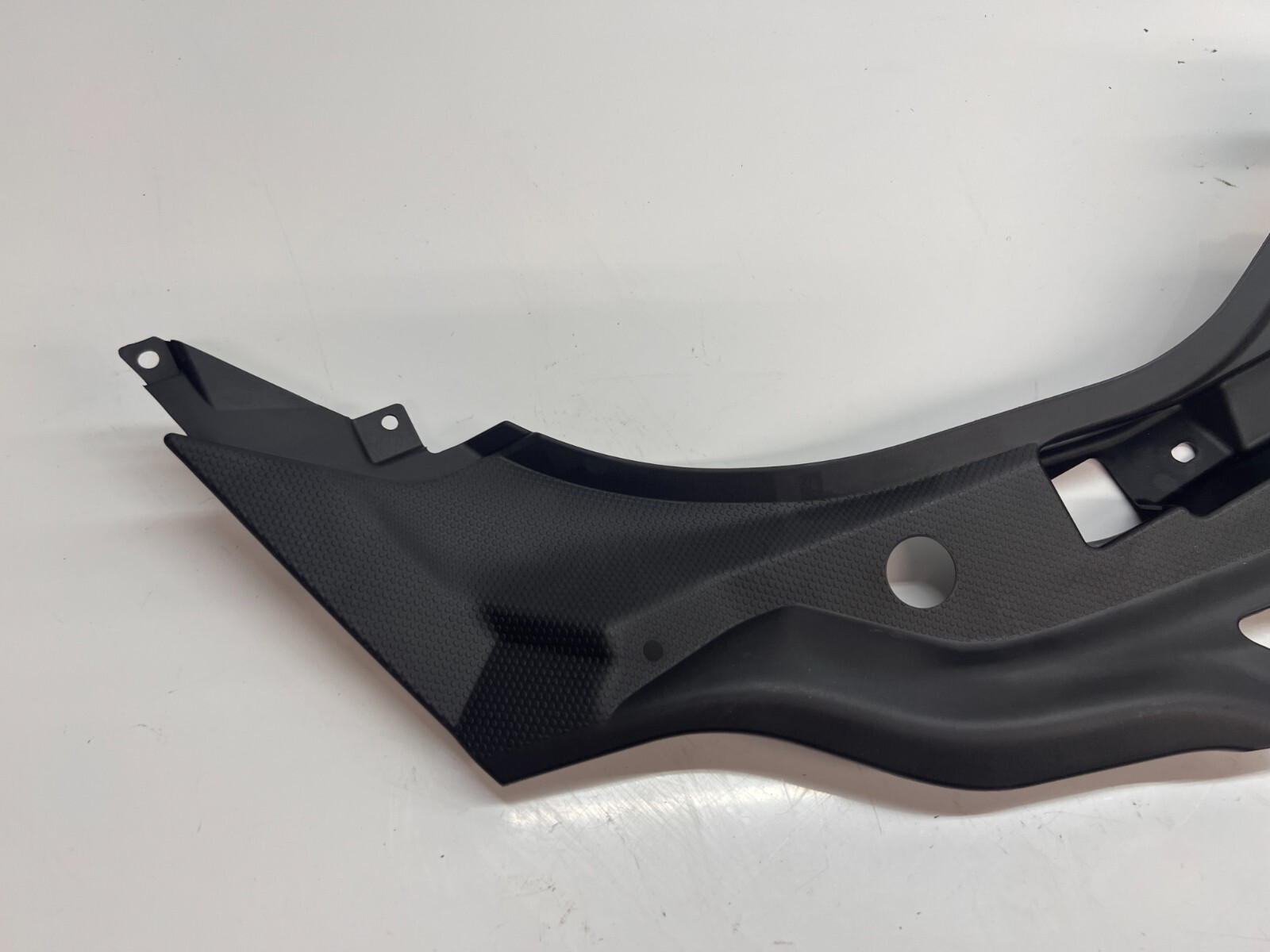LAMBORGHINI AVENTADOR 740 770 FRONT DRIVER LEFT TRUNK INNER COVER OEM 470857109D