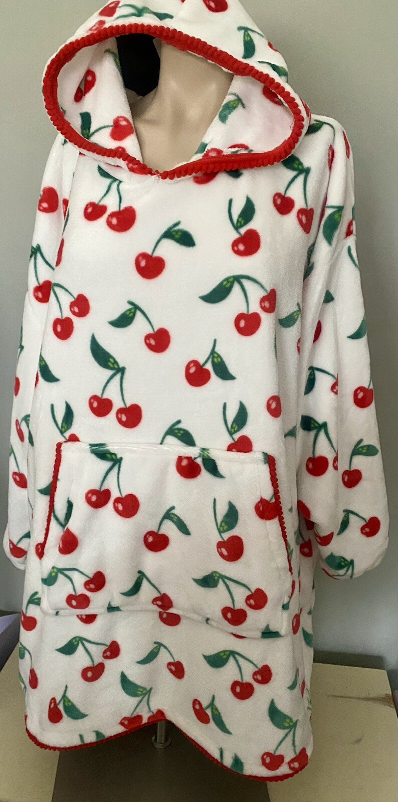 Red Cherries Fleece Hoodie Throwzy Poncho - Soft Snuggly Warm Hooded with Pocket NWT-image