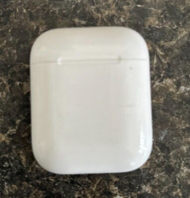 Apple AirPods 2nd Generation with Charging Case - White