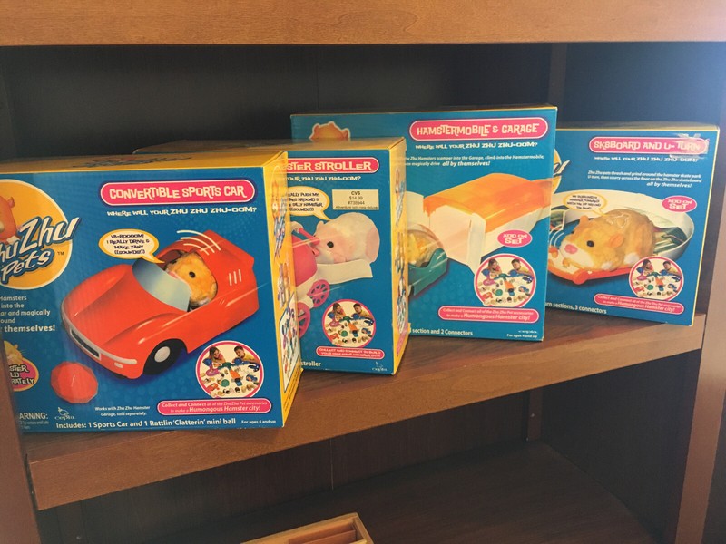 Zhu Zhu Pets Add Ons Huge Lot 100.00 convertible car stroller garage NEW 4 boxes