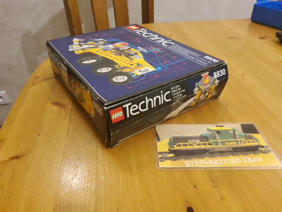 LEGO Technic 8830 Rally 6-Wheeler, photo 4 sur 5