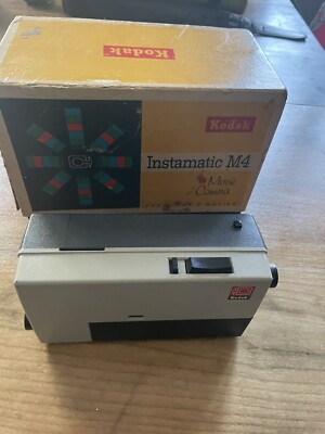 Ancienne Camera Instamatic Ciné M4 KODAK Super 8 S8 boite Vintage
