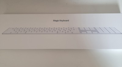 Original Apple Magic Keyboard mit Zifferntastatur Model A1843