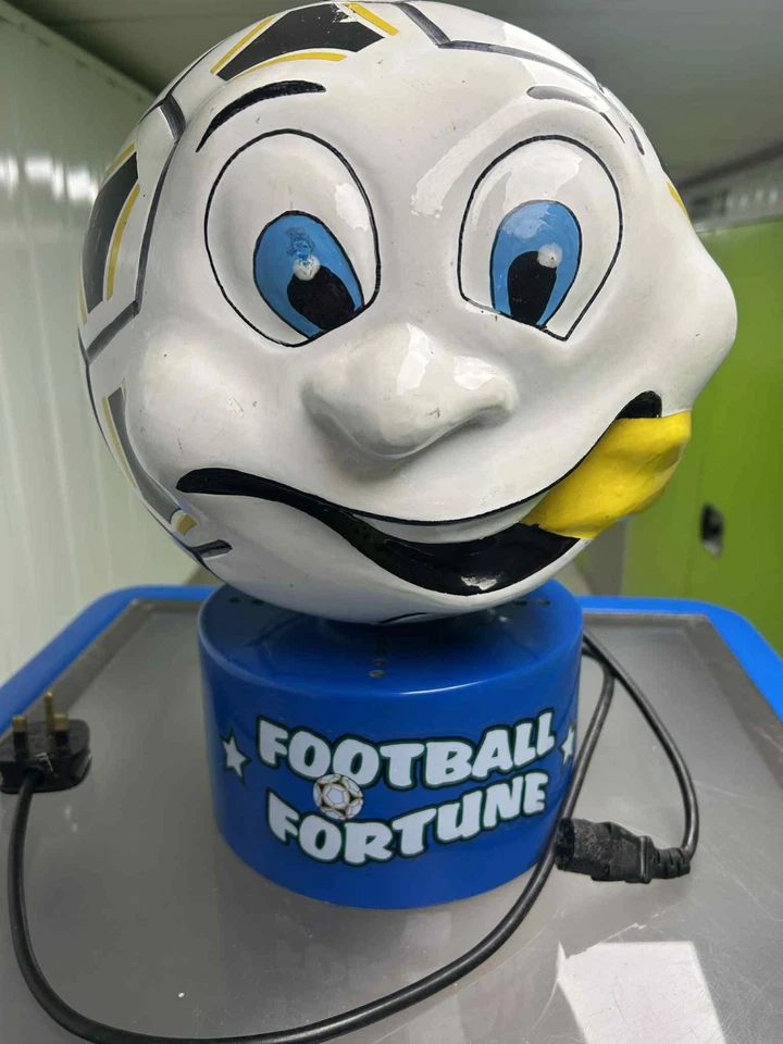 Football Fortunes Arcade Skill Machine + Music - Image 4 of 4