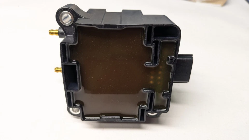 Nueva bobina de encendido UF240 para Subaru Forester Baja Legacy Outback C1228 Foto 3 de 4