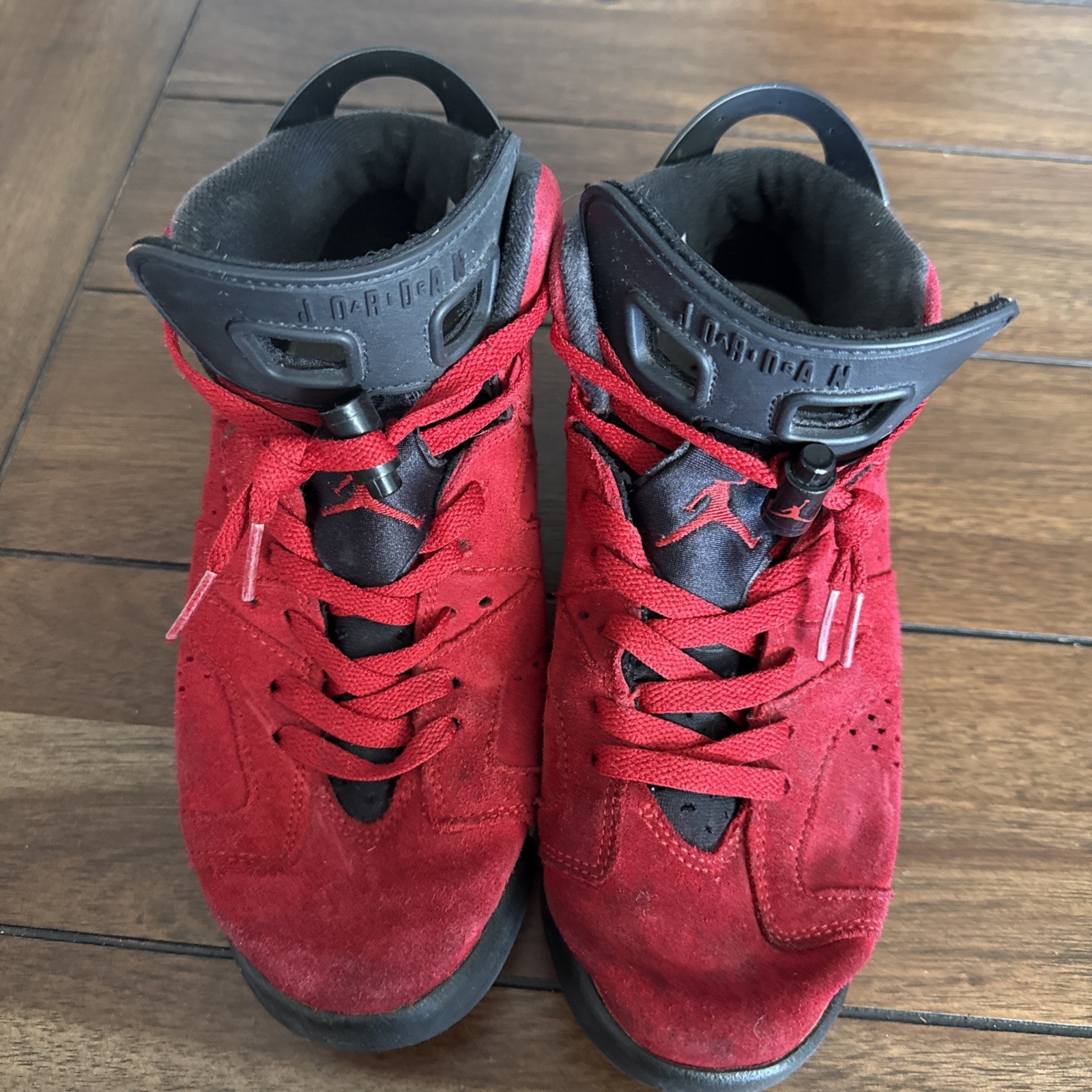 Air Jordan 6 Retro GS &ldquo;Toro Bravo&rdquo; Size 6Y Red Suede 384