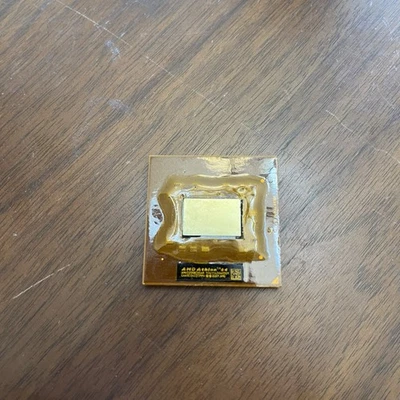 Procesador AMD Athlon 64 3000+ (AMN3000BIX5AR) Foto 1 de 4