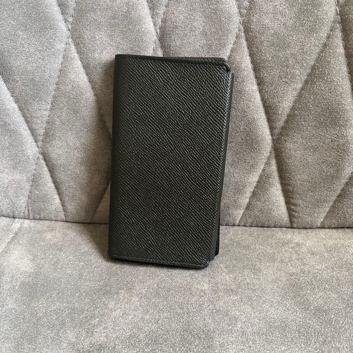 HERMES Moss Green Epsom Leather Phone Case Card Holder Stamp Z 2021 from Japan thumbnail 3