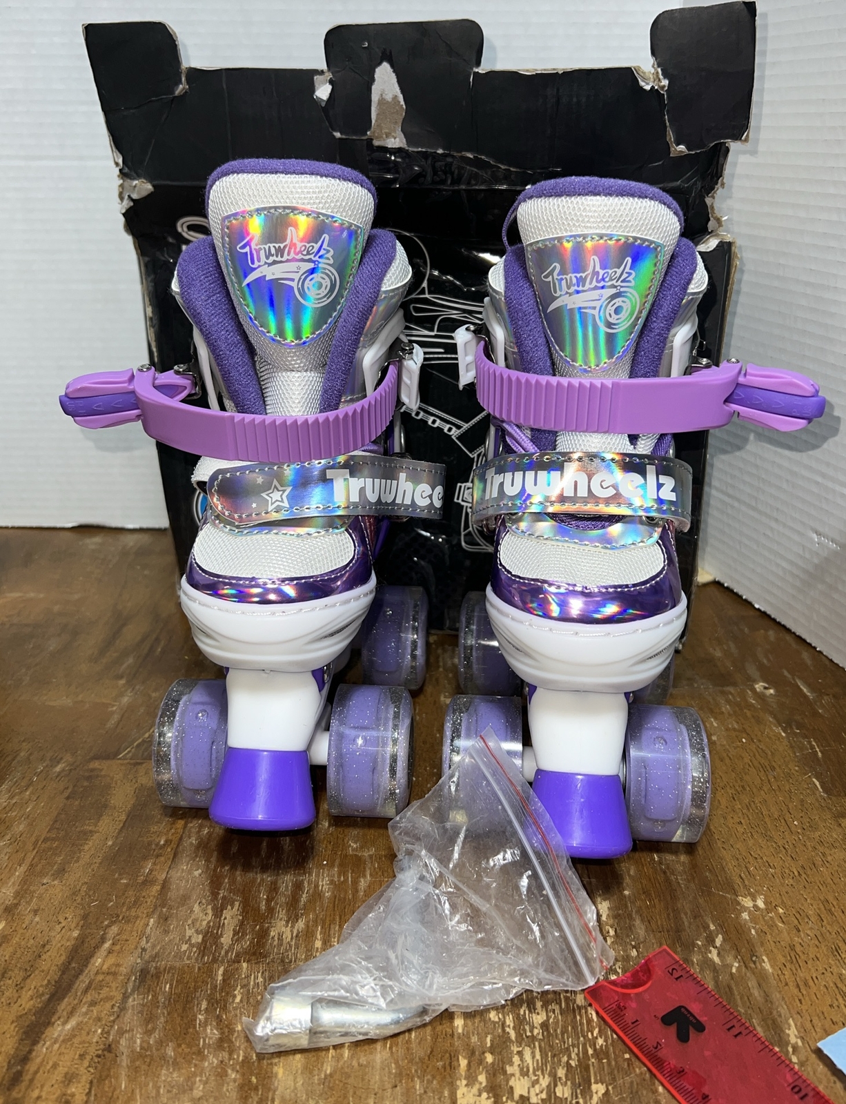 Purple Sz Sm W/ Tool Wheels Lights 4 Sz Adjust New