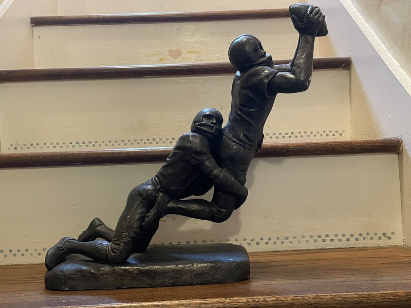 Austin Productions Inc 1980 Football Sculpture Statue The Long Bomb