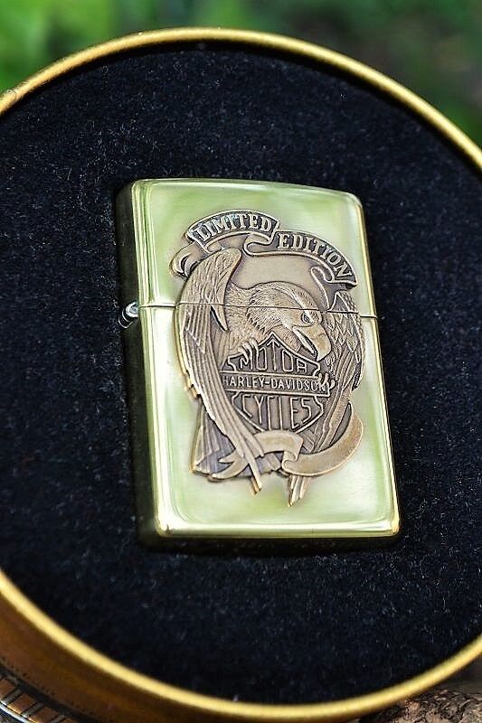  Zippo  Lighter  Harley  Davidson  Limited Edition Rare 