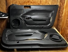 05-09 Ford Mustang Black Door Panels Driver Passenger Pair Lh Rh Shaker 500