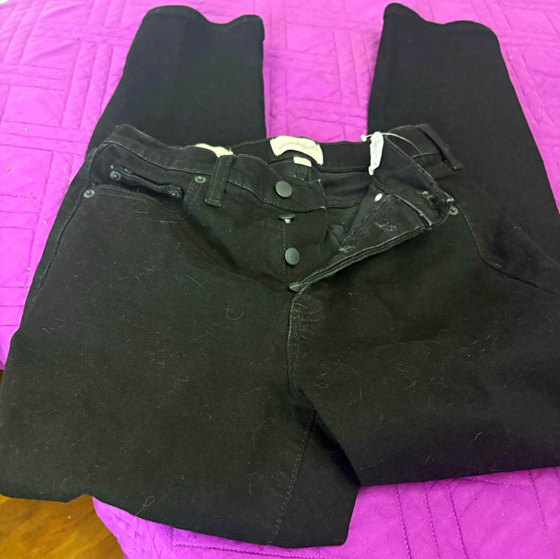 Universal Thread Women's Black Denim Button Fly Straight Jeans 5-Pocket NWT