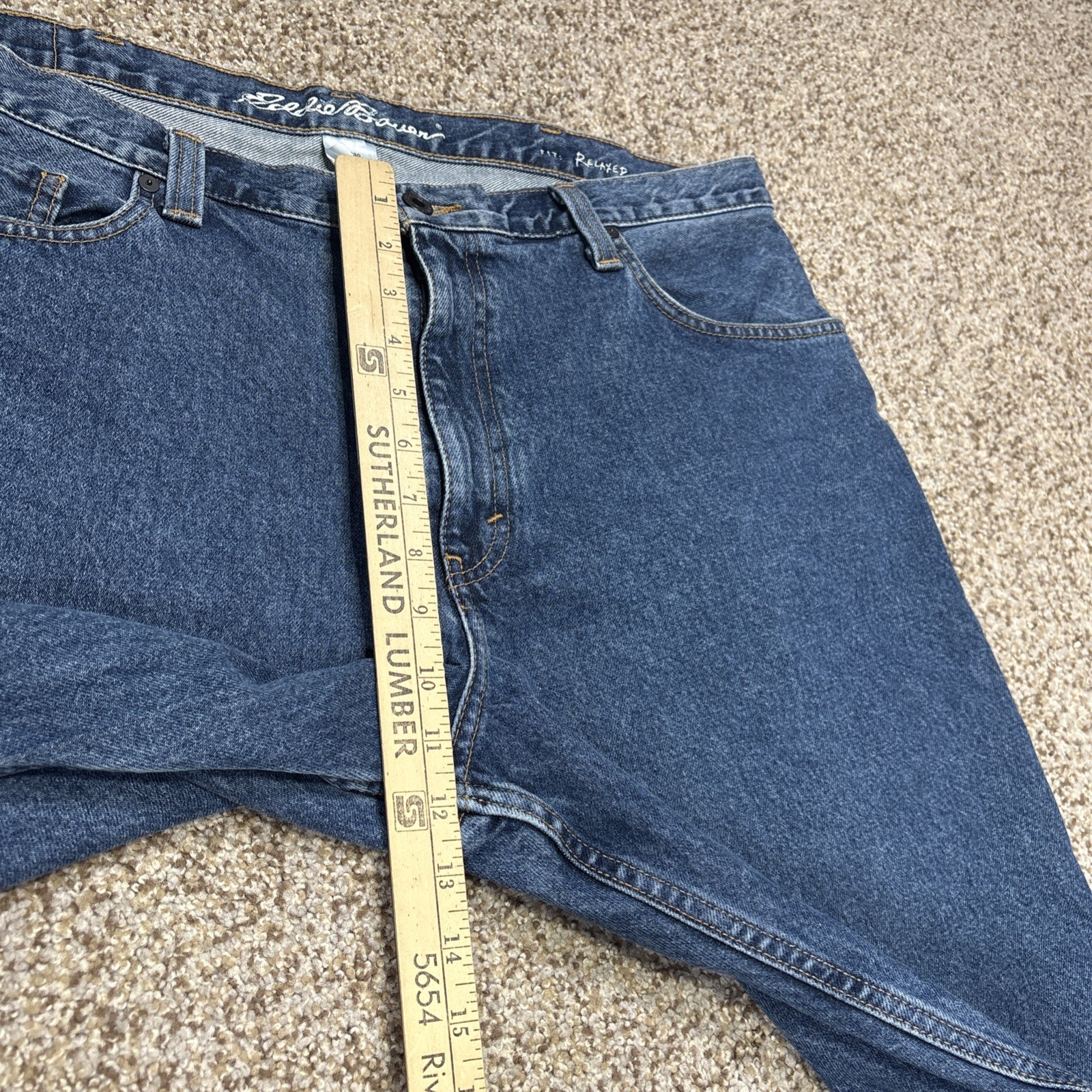 Eddie Bauer Jeans Men 40x30 Blue Denim Relaxed Fit Straight (40x29) - View 8