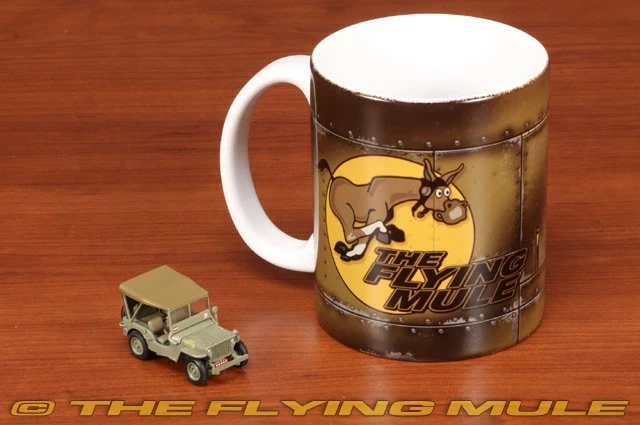 Hobby Master 1:72 Jeep US Army Gen. Douglas MacArthur - Image 4 of 4