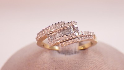 Schöner Designer  Diamant Ring 425  10 K  GG WG mit 60 Diamanten ca 0,30 Carat
